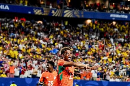 Ecuador debuto con derrota